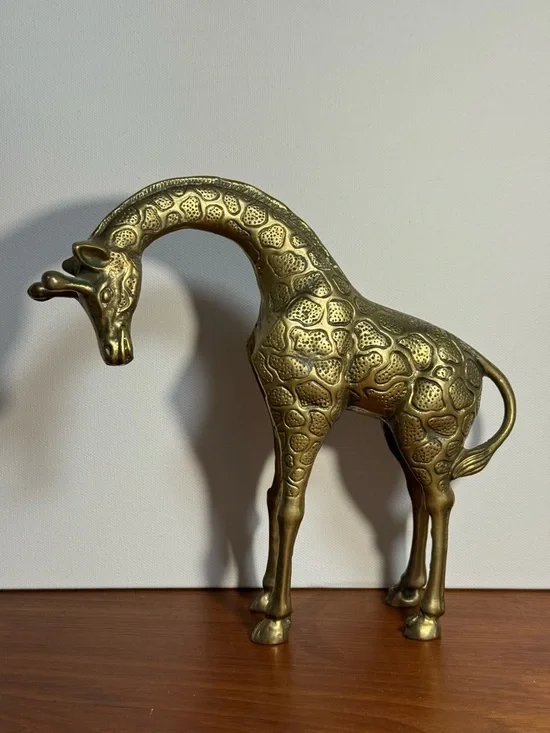 Brass Giraffe Figurine - Textured Metal Décor - Picture 1 of 11